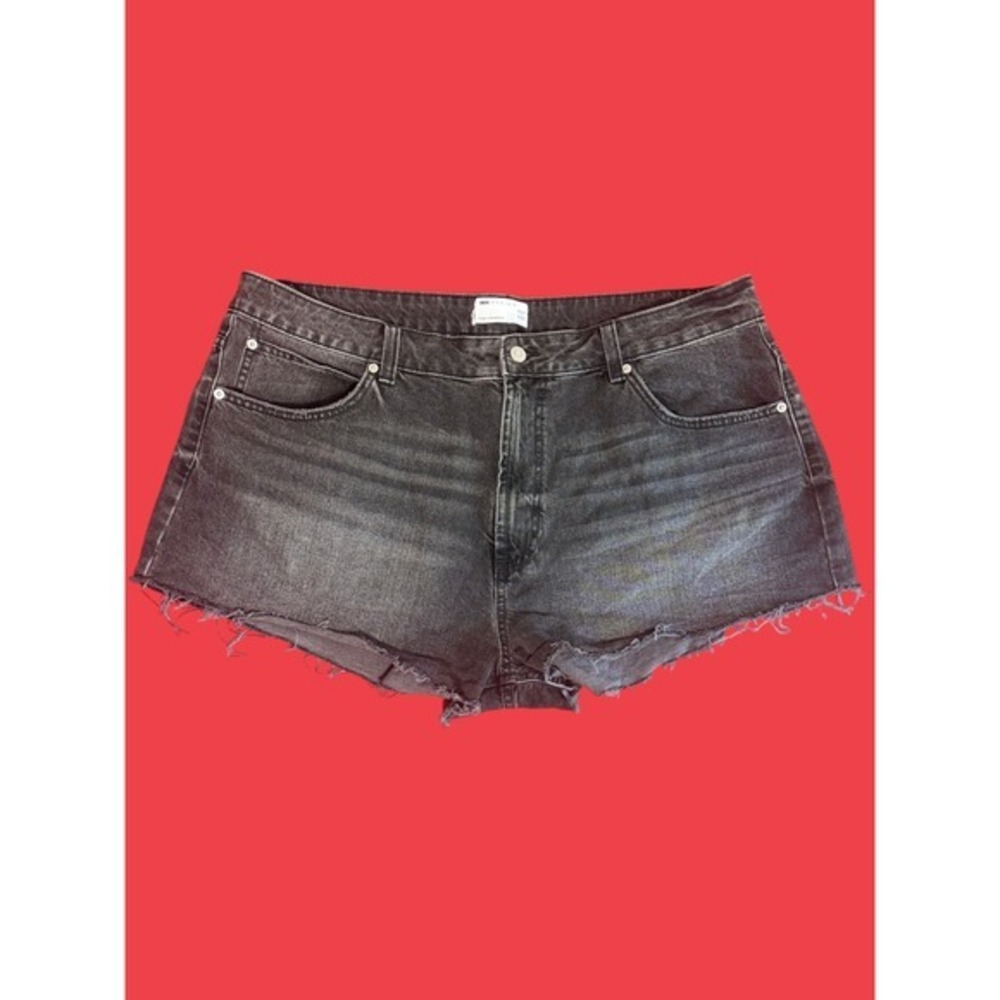 ASOS Hourglass Denim Relaxed Raw Hem Shorts - Distressed Black Jorts US 14 Curvy